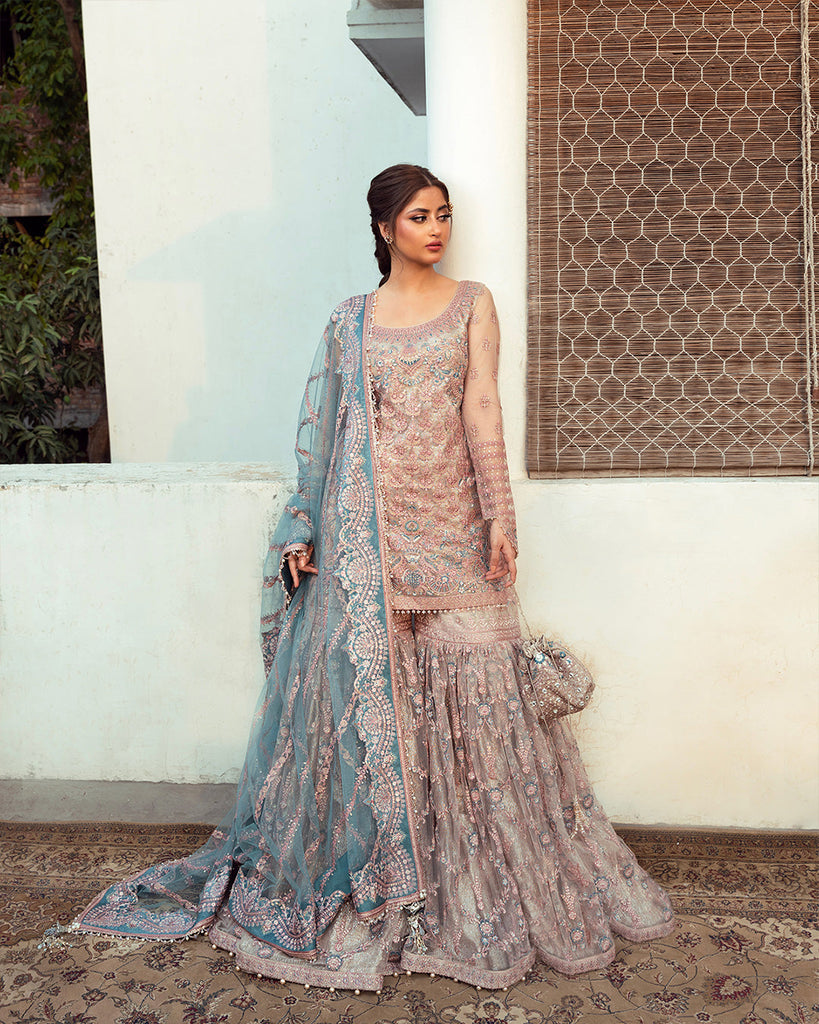 Faiza Saqlain Nira Luxury Wedding Suits : 2023 | Aytan